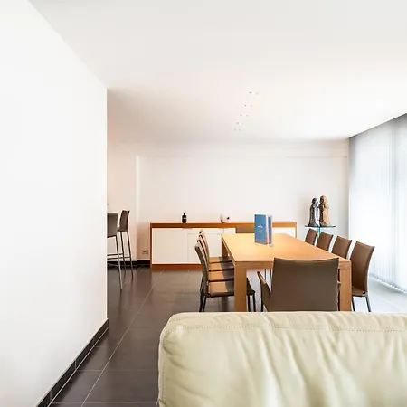 아파트 In Belgium 100m From The Sea, Cleaning Included