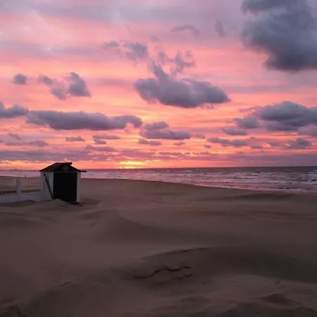 In Belgium 100m From The Sea, Cleaning Included Koksijde